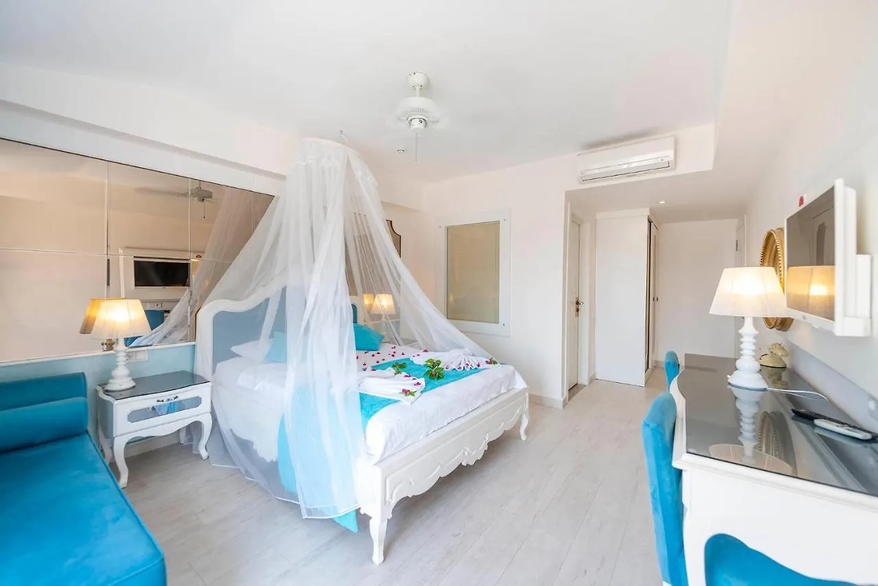 Montebello Deluxe Hotel Öludeniz