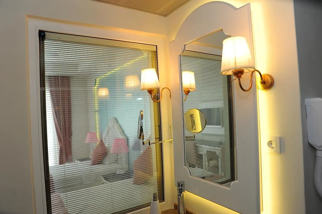 Montebello Deluxe Hotel Öludeniz