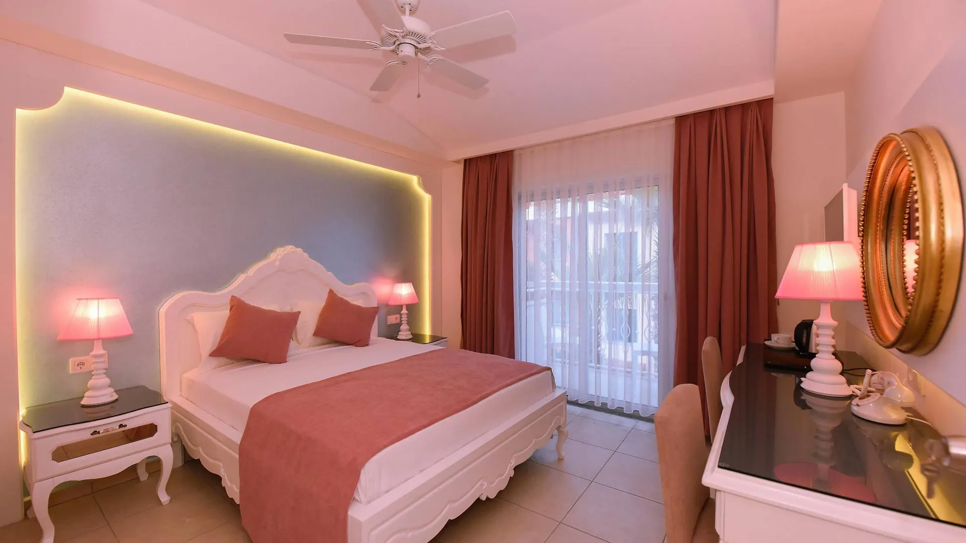 Montebello Deluxe Hotel Öludeniz 3*,  Turkiet
