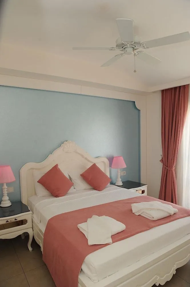Montebello Deluxe Hotel Öludeniz